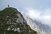 Da Cacciamali di Ardesio anello del Monte Secco, salito per creste, disceso da oltre Cima Vaccaro ( il 28 maggio 2015) - FOTOGALLERY